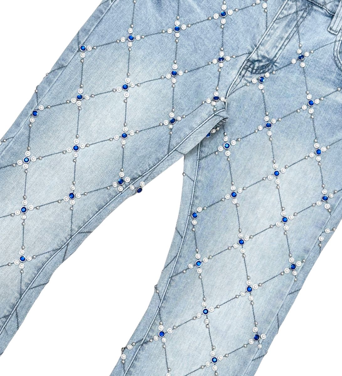 Men's Rhinstone Embellish Light Blue Denim Stacked Jeans with Sparkling Rhinestones and Pearl Accents